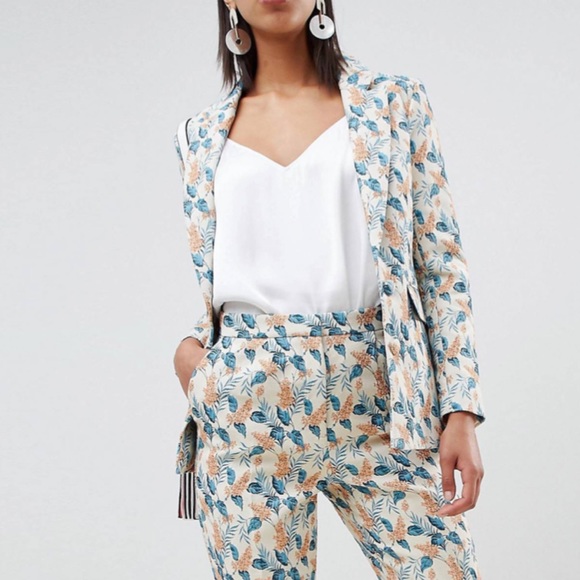 ASOS Jackets & Blazers - ASOS Ivory Jacquard Wisteria Floral Blazer Size 12